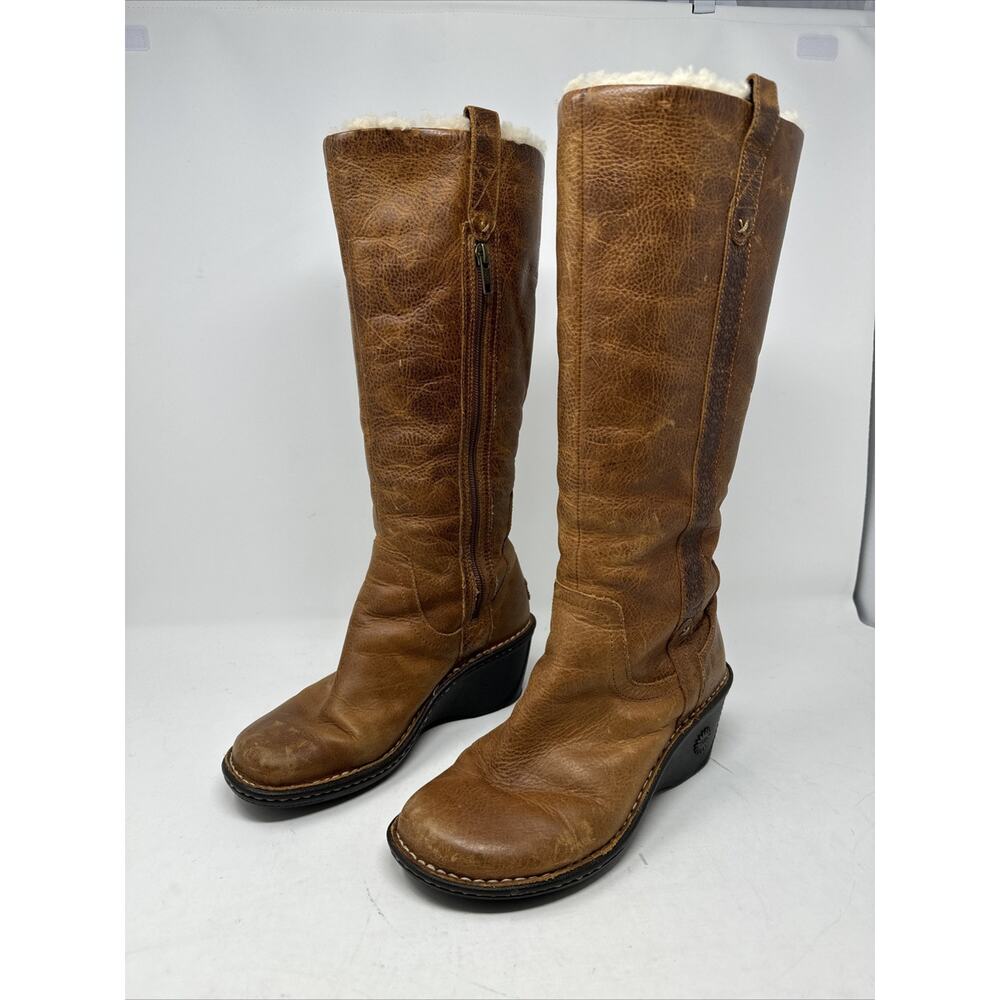 UGG‎ Australia Hartley Brown Leather Shearling Lined Wedge Boot Women’s 8